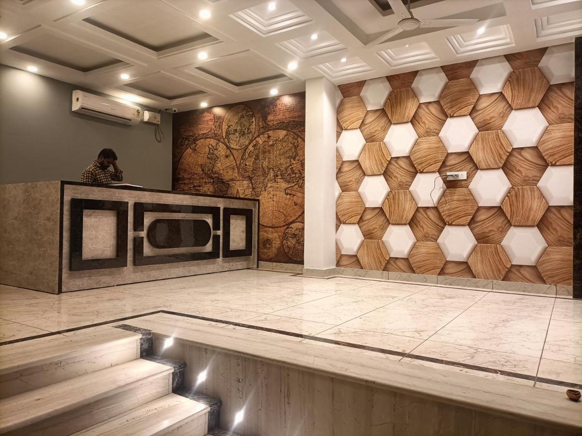 Hotel Tark Inn Near Igi Airport New Delhi Exterior photo