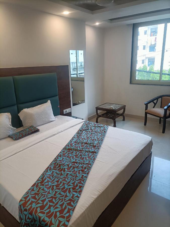 Hotel Tark Inn Near Igi Airport New Delhi Exterior photo