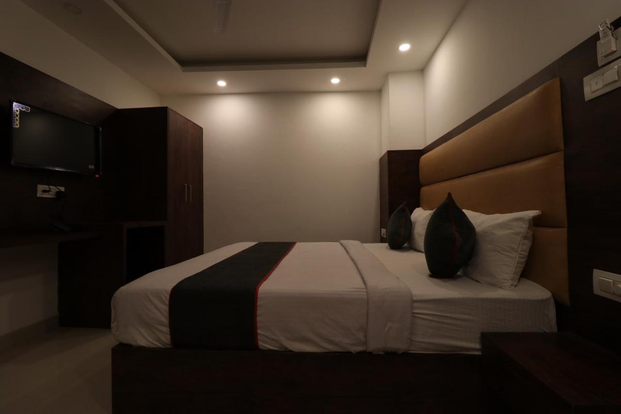 Hotel Tark Inn Near Igi Airport New Delhi Exterior photo